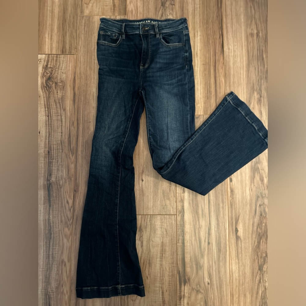 AE stretchy bellbottoms jeans